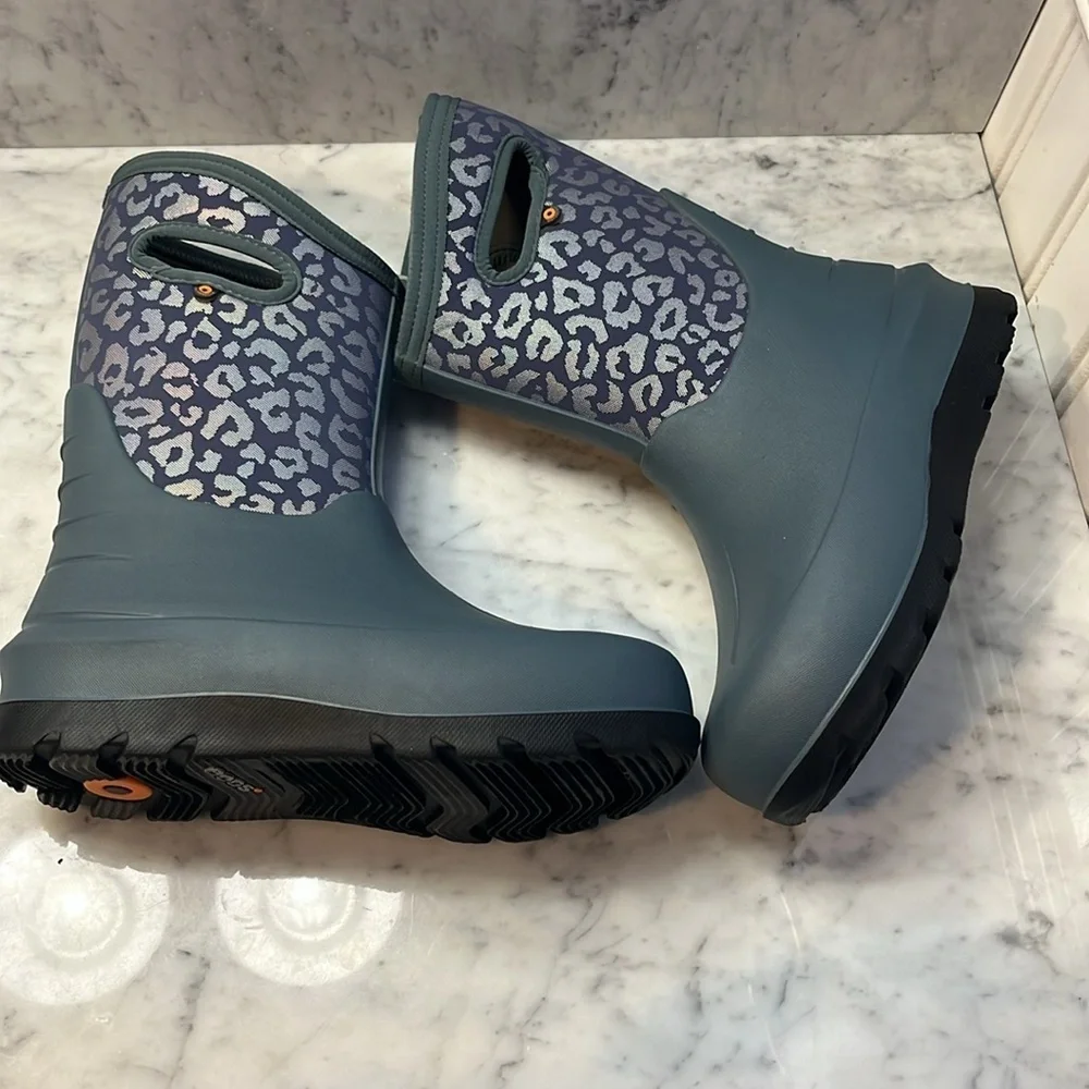 Bogs Neo Classic Metallic Leopard Snow Boot Youth 6 NEW